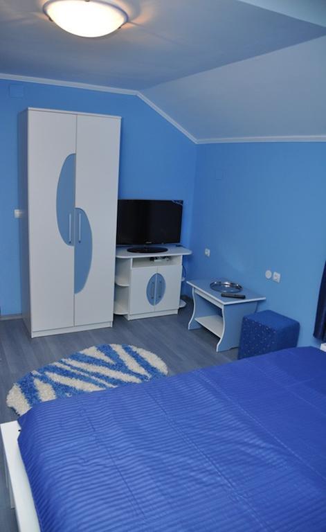 Pensiunea Brancoveneasca Câmpulung Quarto foto
